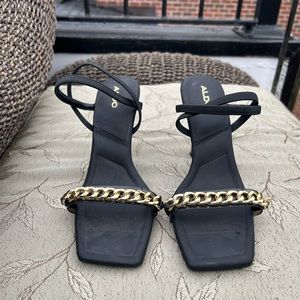 Aldo black/gold square toe sandals with gold chain link detail